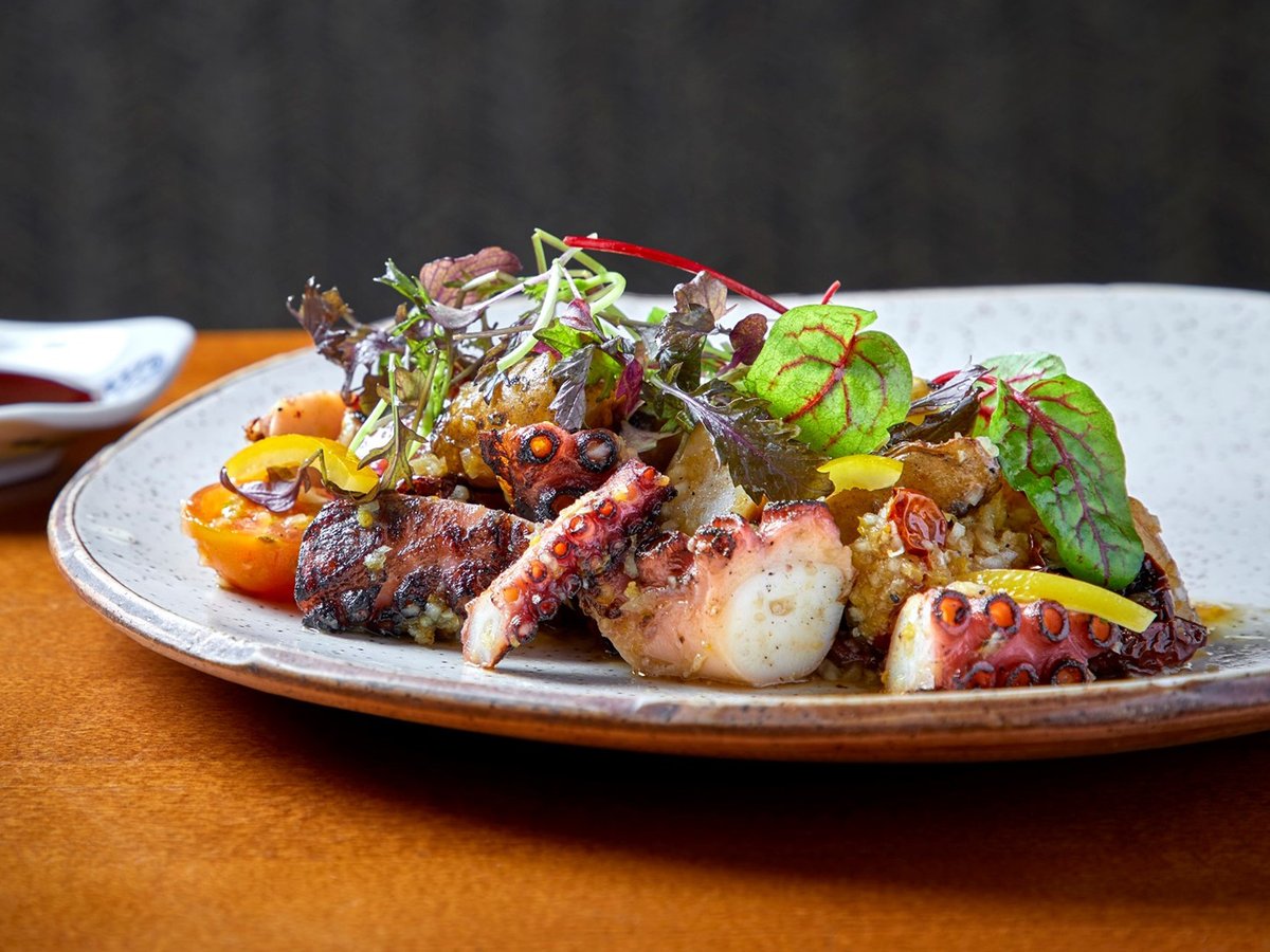 Break away from the sushi bar tonight... Try our Robata Grilled Octopus and Diver Sea Scallops for a flavorful alternative that might just become your new favorite. 👀