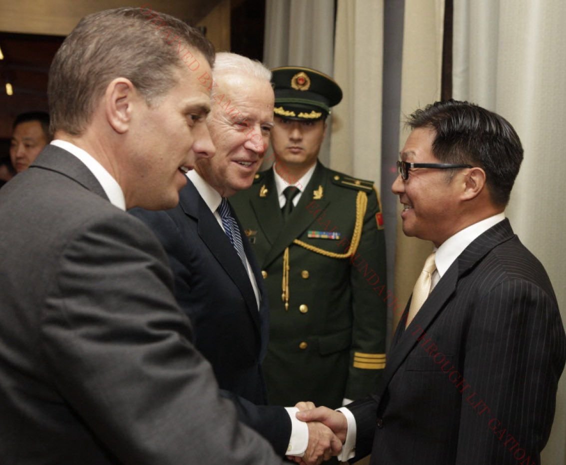 BREAKING: Newly released photos obtained by <a href="/America1stLegal/">America First Legal</a> show Joe &amp; Hunter Biden meeting with various Chinese officials including President Xi Jinping and Hunter’s business associate at BHR Partners, CEO Jonathan Li.

These photos were supposed to be released in October but