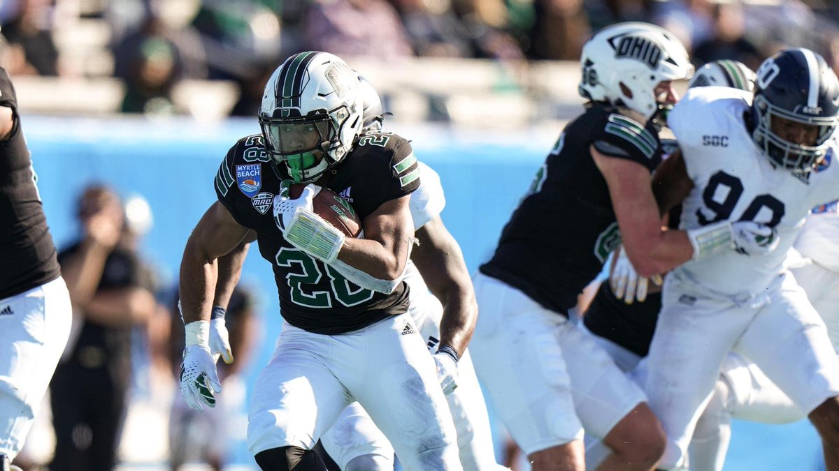Ohio running back Rickey Hunt Jr. has entered the transfer portal, <a href="/On3sports/">On3</a> has learned. 

Rushed for 393 yards and 2 touchdowns as a redshirt freshman this season.

on3.com/transfer-porta…