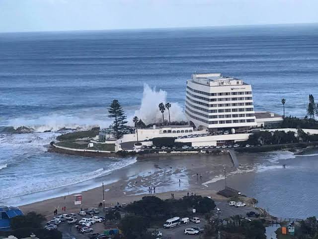BalbytersInc's tweet photo. More gaan 'n moeilike dag wees vir #Oubal ek gaan my pa se as strooi op Robberg se Punt by Plettenbergbaai. Dit was sy wens. Dis so 5 km stap tot op die punt en 5 km terug. Hy het dit gelove om daar te fish...

My Pa het altyd gesê...Kyk Noord en Fok voort...😁 https://t.co/2fv2Ktlot4