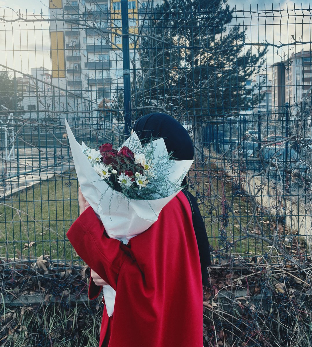 ‘ Bir çiçekle bahar gelmez ama her bahar bir çiçekle başlar🧚🏻‍♀️🫀