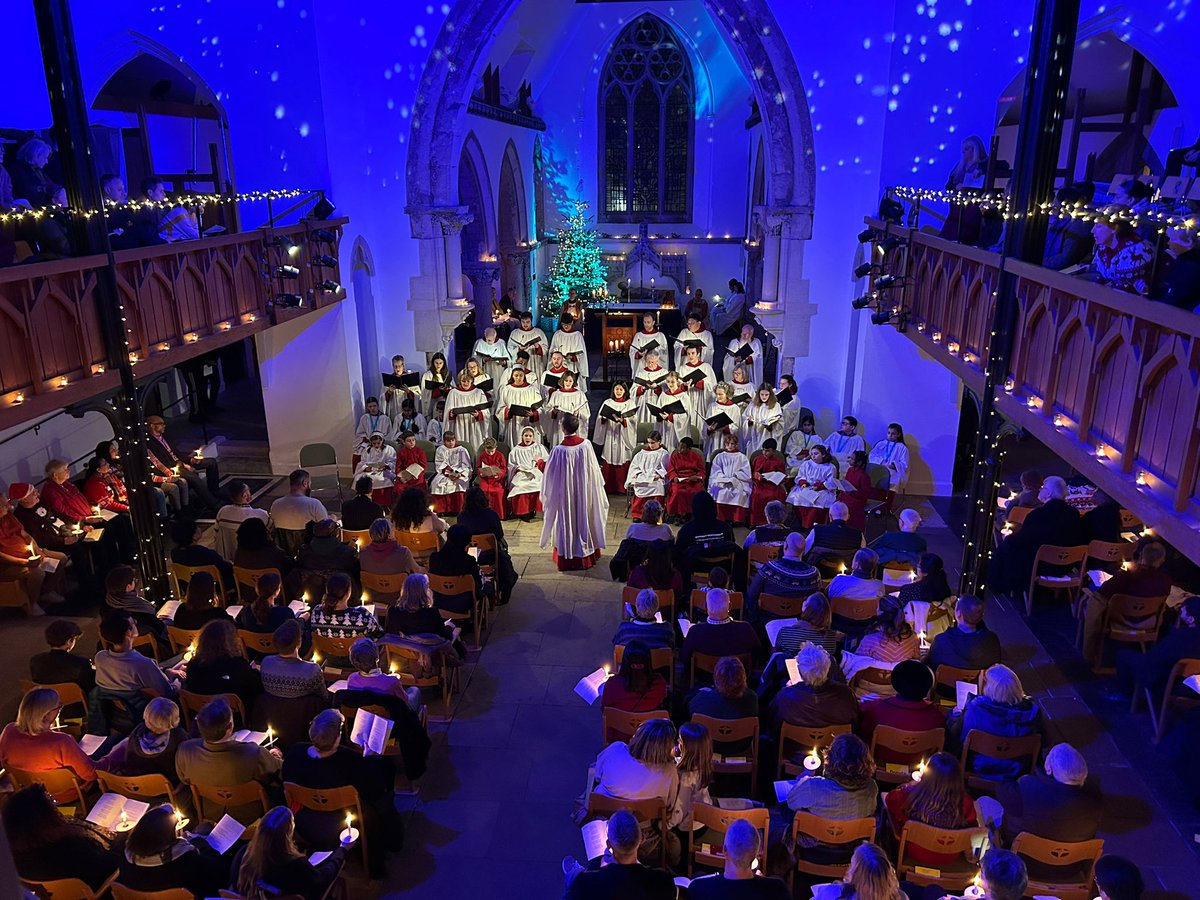 St Leonard's Church tweet media