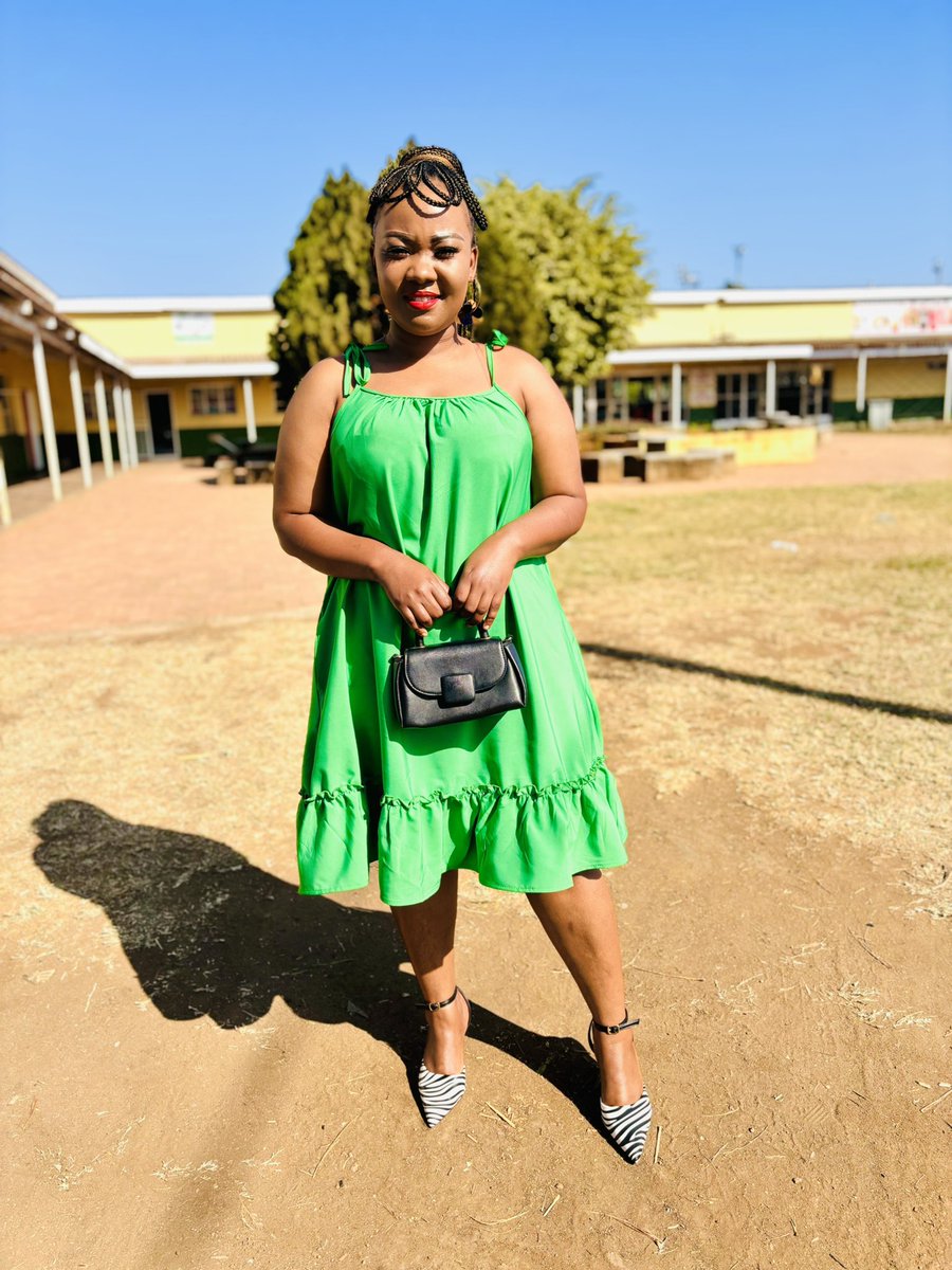 nossientfulini's tweet photo. Green ❤️😻 https://t.co/ifeZmRt5cT