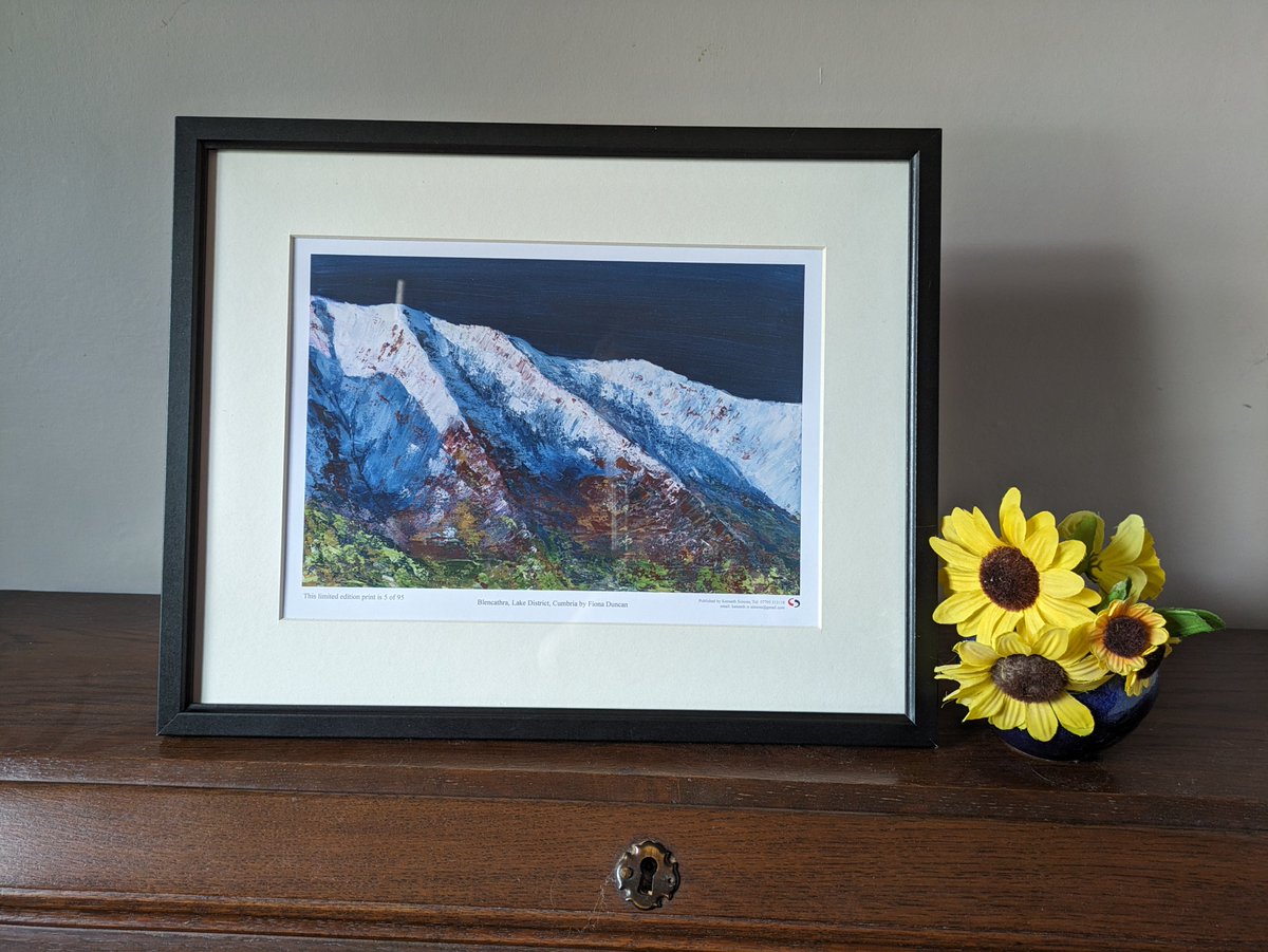 OrigArtPrints's tweet image. #Blencathra in the @lakedistrictnpa #Cumbria
#PrintsForSale online at lincolnmaplady.co.uk
#WomanInBizHour #MHHSBD @CraftBizParty