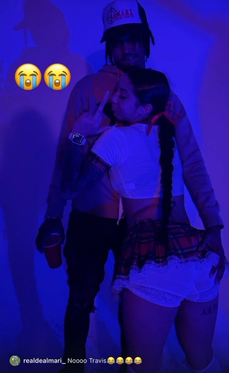 EdrianMangual's tweet photo. Me after seeing Travis Hunter’s Girlfriend on a music video with another man. Bro I can’t believe this man

Play video👇
https://t.co/NdLQkwoaXL https://t.co/RaIfe3Lt08