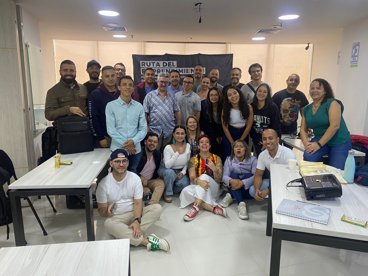 Créame (@infocreame) on Twitter photo En La Ruta del Emprendimiento, seguimos avanzando.
Porque la preparación no se detiene. 🚀
Estamos a tu lado en cada paso, potenciando empresas y conectándolas con el conocimiento. <a href="/AlcaldiadeMed/">Alcaldía de Medellín</a> En La Ruta del Emprendimiento, seguimos avanzando.
Porque la preparación no se detiene. 🚀
Estamos a tu lado en cada paso, potenciando empresas y conectándolas con el conocimiento. <a href="/AlcaldiadeMed/">Alcaldía de Medellín</a>