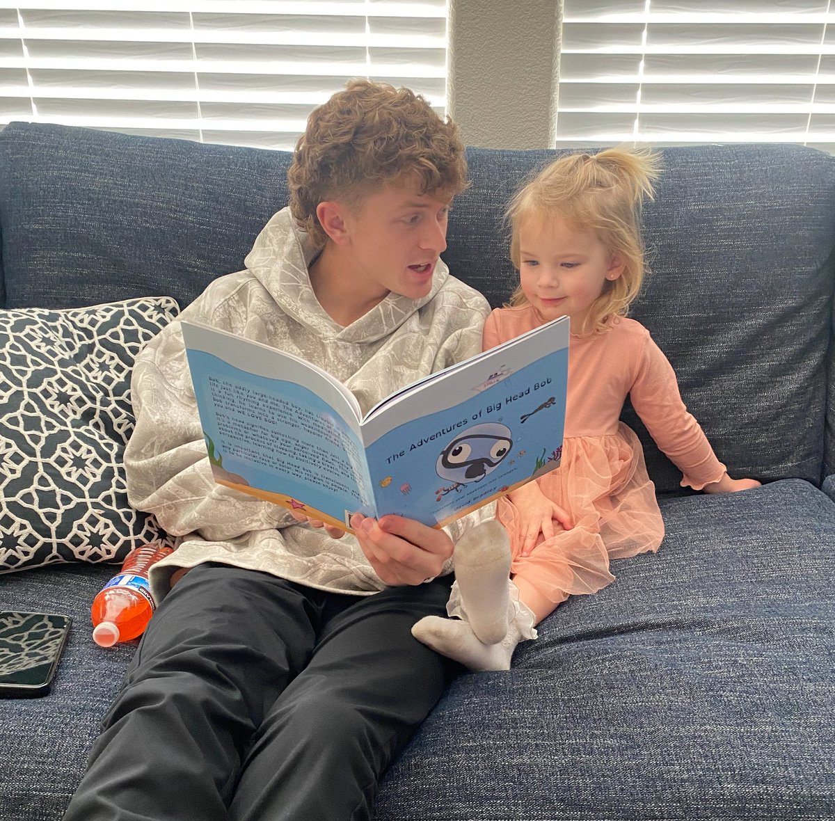 BIGHEADBOB's tweet image. The BEST book focusing on mental health for our youth is at BigHeadBob.com 

#books #BooksWorthReading