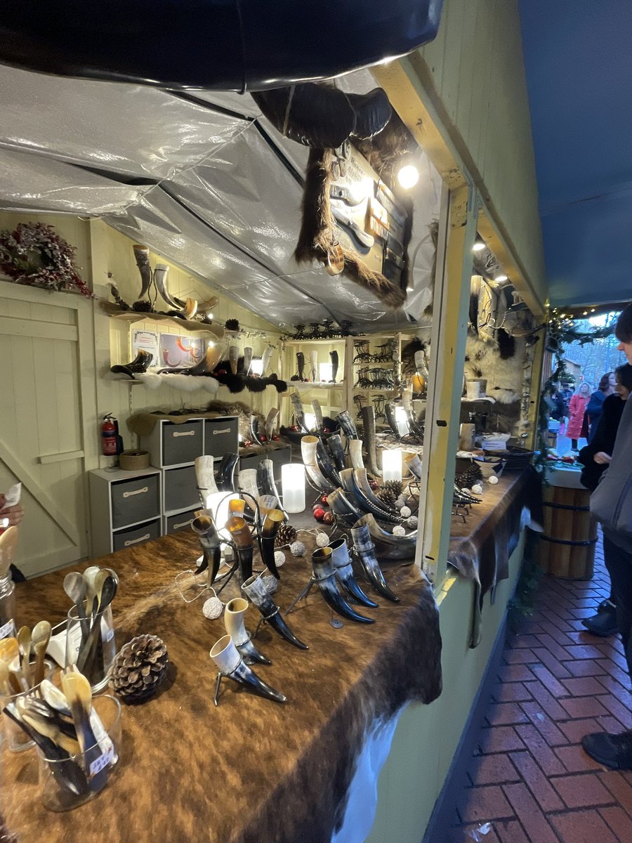 Anneke Scott tweet media