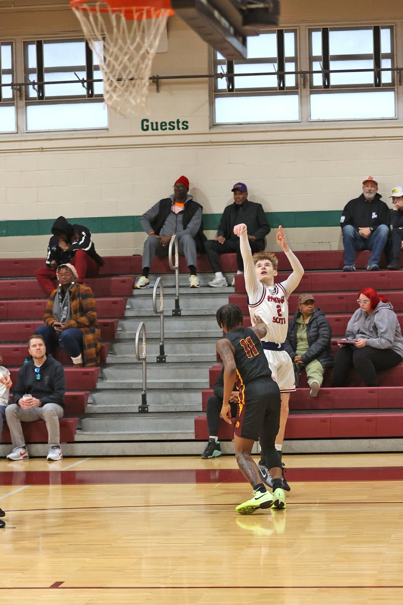 Congratulations <a href="/noah_barnes_12/">Noah Cash Barnes</a> on scoring 1000 career points!  He led the Patriots to a 60-54 win over Hazelwood East with a game high 34 points in the MICDS Tournament game this morning.