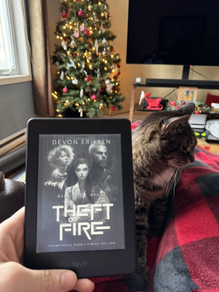 AnEriksenWife's tweet image. Digital in front of the Christmas tree, paperback at the airport... 

No matter the place, no matter the format, this is the perfect season to kick back and enjoy @Devon_Eriksen_&apos;s stunning scifi debut Theft of Fire: Orbital Space #1!

I hope many of you&apos;ll enjoy it this week 🎄