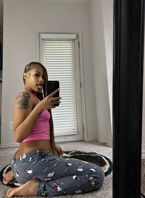 2 pic. wataa https://t.co/oBVu5gSVRS