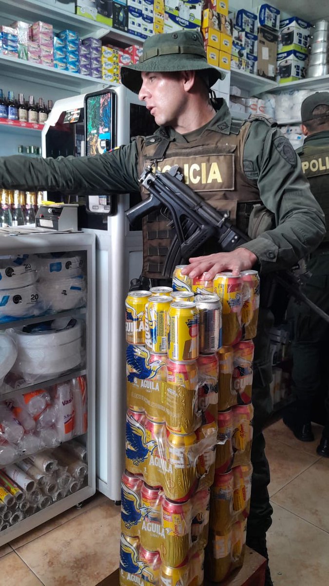 saludcauca's tweet photo. 1. Contamos con el 100% de los planes municipales de contingencia para prevenir lesiones por pólvora, intoxicaciones con fósforo blanco y licor adulterado con metanol. Los municipios han respondido con decretos y acciones preventivas @GobCauca https://t.co/fSG4Mu3F7D