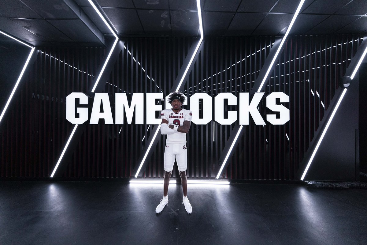 Myles Norwood tweet media