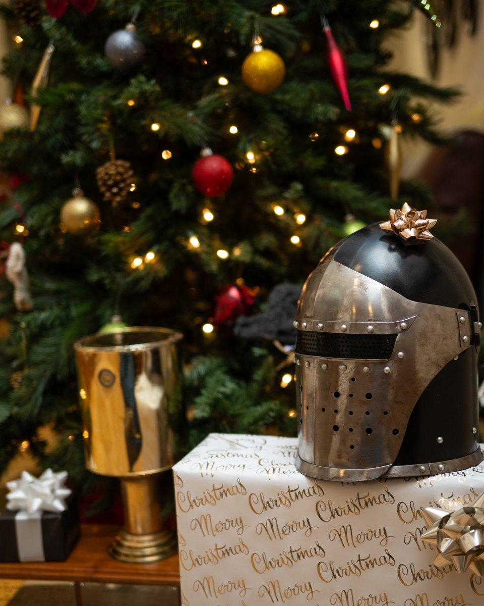 Merry Christmas Jimmies! We hope you find something wonderful under your tree tomorrow!

UJ's offices are closed on Christmas Eve and Christmas Day so we can celebrate this holiday with friends and family. #MerryChristmas