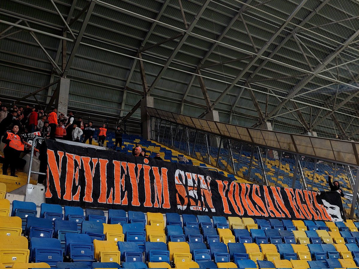 Turbeyler Grubu (@turbeylerresmi) on Twitter photo 🎶Neyleyim sen yoksan eğer dünyanın servetini
Neyleyim sen yoksan eğer ahiretin cennetini
Neyleyim sen yoksan eğer sahilleri kırları
Neyleyim sen yoksan eğer yazı kışı baharı🎶
+3|<a href="/AdanasporResmi/">Adanaspor A.Ş. 🇹🇷</a> 🎶Neyleyim sen yoksan eğer dünyanın servetini
Neyleyim sen yoksan eğer ahiretin cennetini
Neyleyim sen yoksan eğer sahilleri kırları
Neyleyim sen yoksan eğer yazı kışı baharı🎶
+3|<a href="/AdanasporResmi/">Adanaspor A.Ş. 🇹🇷</a>