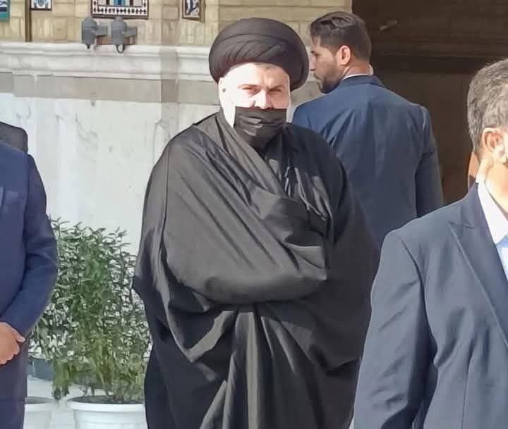 ⛔قائد المقاومة الصدكية 

وسفة انه موجود واكو احد يدخل