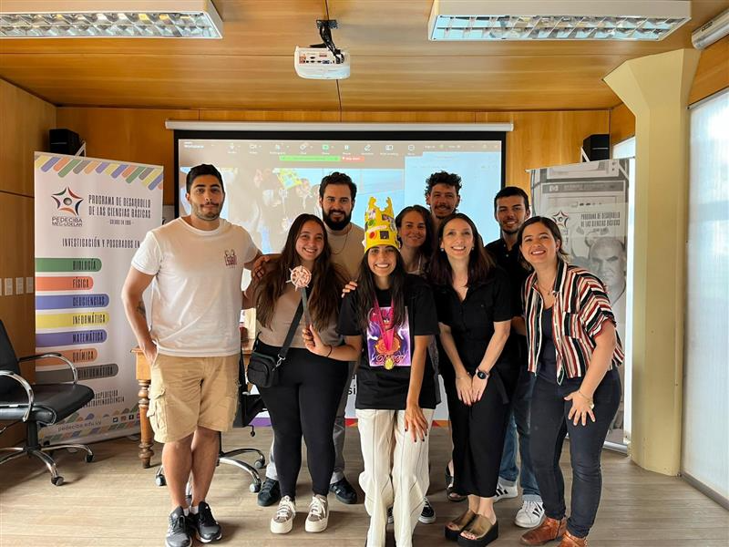 👏 Clasificación: Excelente

La MSc. Magdalena Ripoll, graduada de Ingeniería en Biotecnología, presentó en PEDECIBA su tesis doctoral en Química sobre estrategias innovadoras para crear biocatalizadores basados en Gluconobacter.

¡Felicitaciones <a href="/mripoll_/">Magdalena Ripoll</a>!