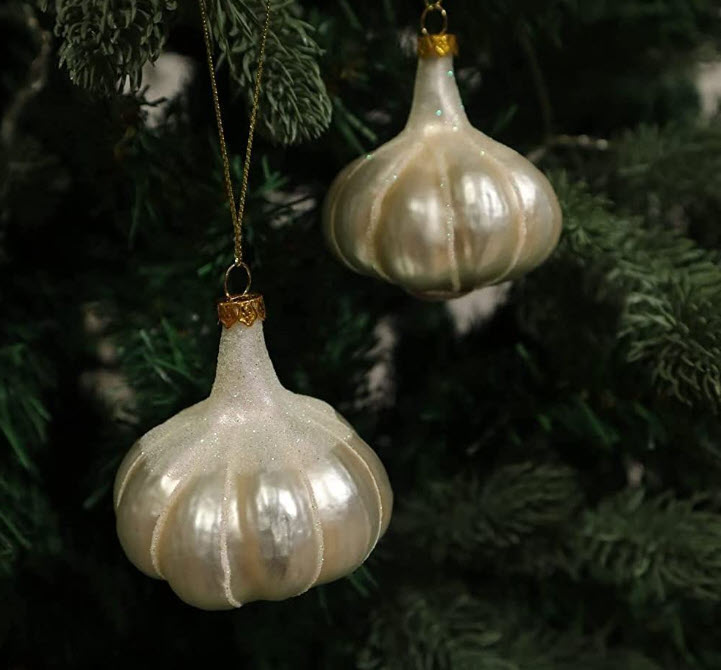 Wishing you and yours a very merry and garlicky holiday season