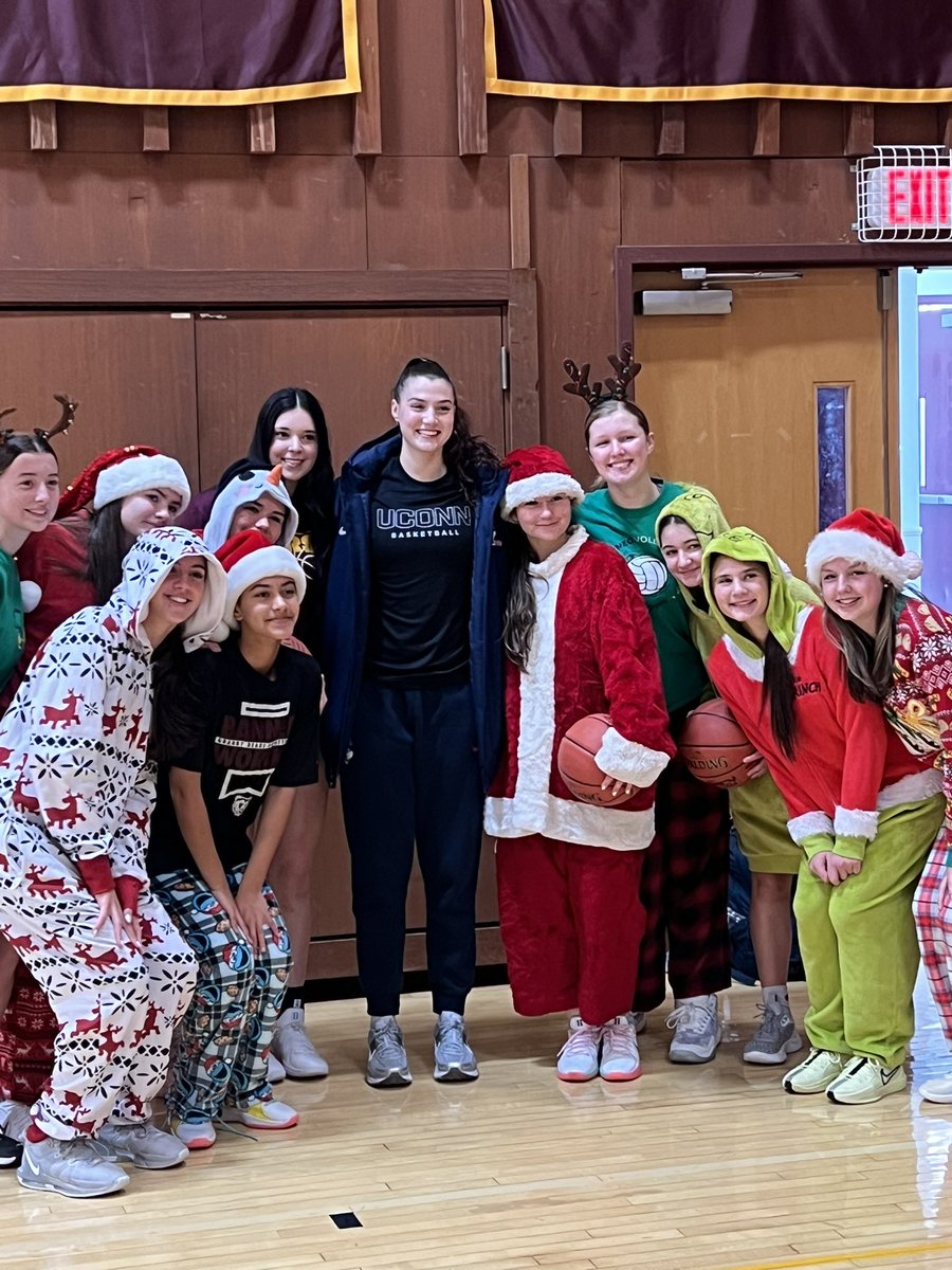 Granby Girls Basketball tweet media