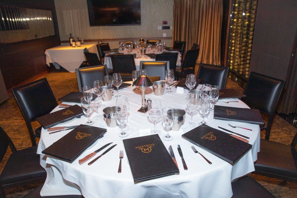 DMLITSolutions's tweet image. 🎄‘Tis the season to celebrate! We kicked off the holidays with a festive gathering full of laughter, great food, and fun memories. This year, our team gave back by supporting @Discovery_Cube’s mission to inspire and educate young minds through science and innovation. 🎁🔬🔭