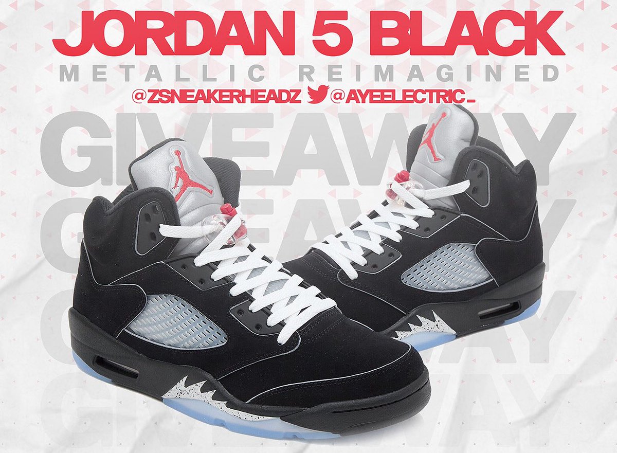 We're giving away a FREE pair of the Black Metallic Reimagined 5s for Christmas! 🎁

To Enter:

🔁 Retweet
👥 Tag a friend
✍️ Must be following <a href="/zSneakerHeadz/">zSneakerHeadz</a> &amp; <a href="/ayeelectric_/">Electric ⚡</a> 

The winner will be announced Christmas Day (12/25) at 4pm EST. 🎅🏻🎄