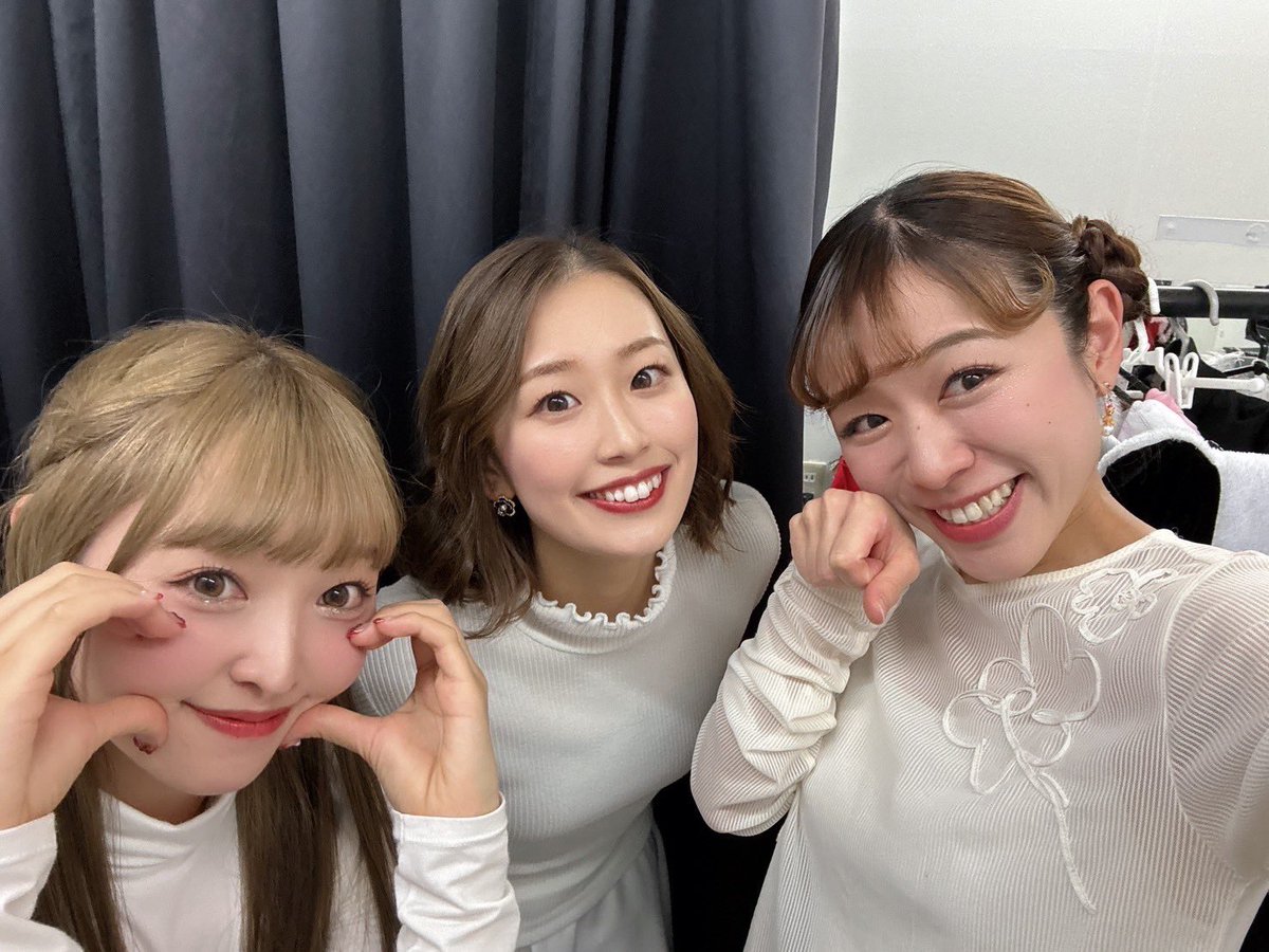ラストマンデー！！
今年もありがとうございました✨
あっという間に12月がきてびっくり、、
年明けもすごい勢いで過ぎて行きそうだから毎回毎回大切にしていきたいな☺️
観に来てくださった皆さまありがとうございました🐉🐲

#月曜からはじマンデー