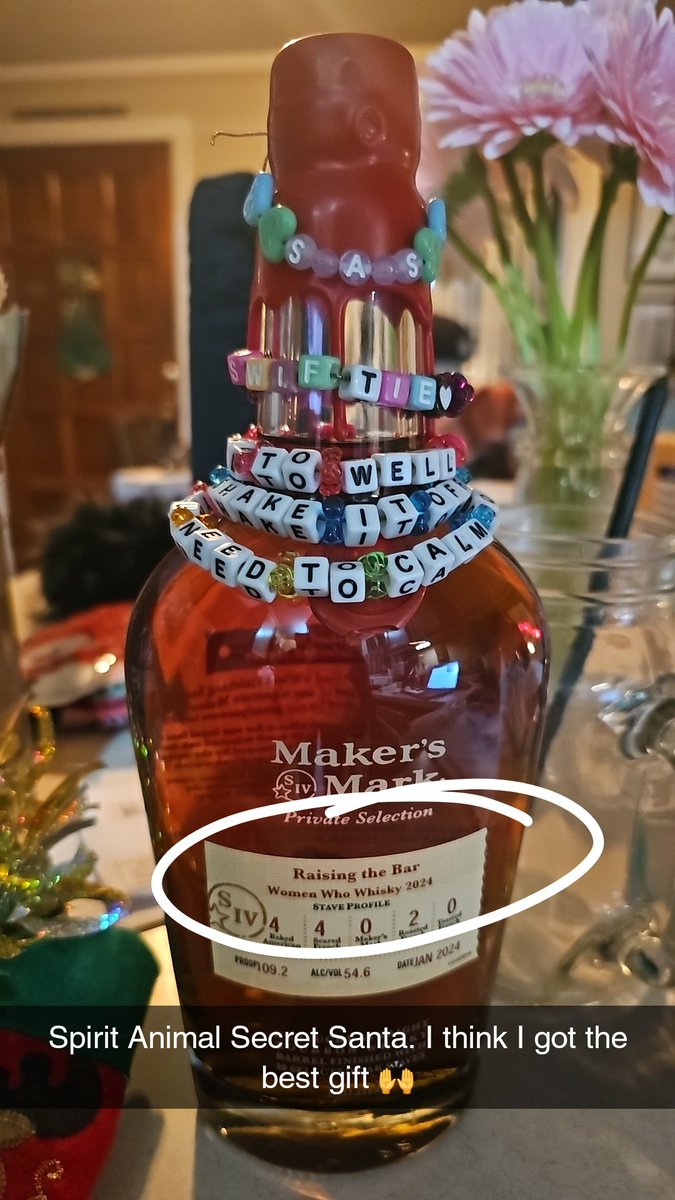 ahouse4's tweet photo. I love my Spirit Animal Society peeps 🖤
SAS Secret Santa is such s great tradition!
Thanks to @suburban_ontherocks (IG) for my awesome gift! https://t.co/0jObOtye45