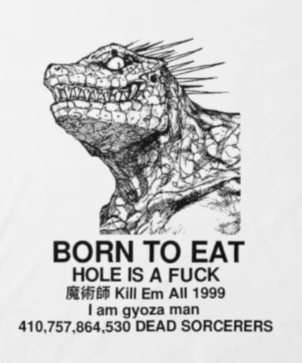 TheLooseCritic's tweet photo. @JesseCox This the shirt you were talking about in the latest Geekenders? https://t.co/neWsM5QcWa https://t.co/qoT1ZKo5sX