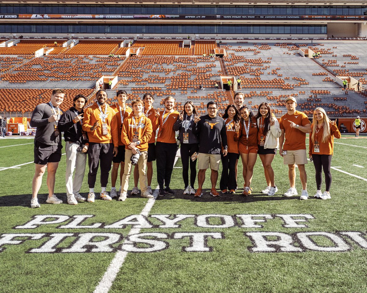 The best creative team around 🤘🏽

I’m so proud of what this group has done. During the regular season, we were #1 in CFB for total engagements, engagement rate, and video views.

Photo. Video. Graphics. 3D/Motion. Social. Simply the best.

And we’re not done yet.