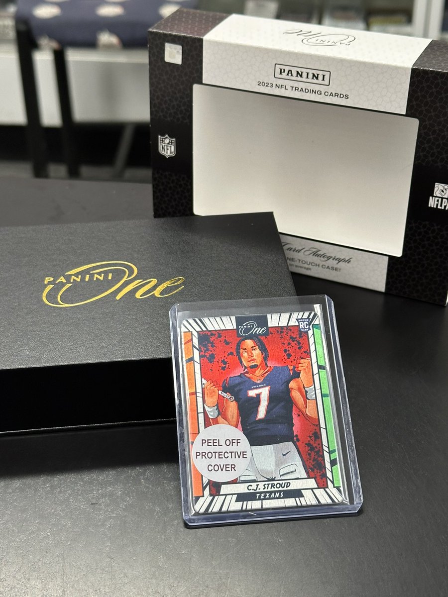 surfcitycards's tweet image. Wow!! Customer pulls CASE HIT @surfcitycards #panini #one #casehit #cjstroud #houstontexans #rookie #metal #rare