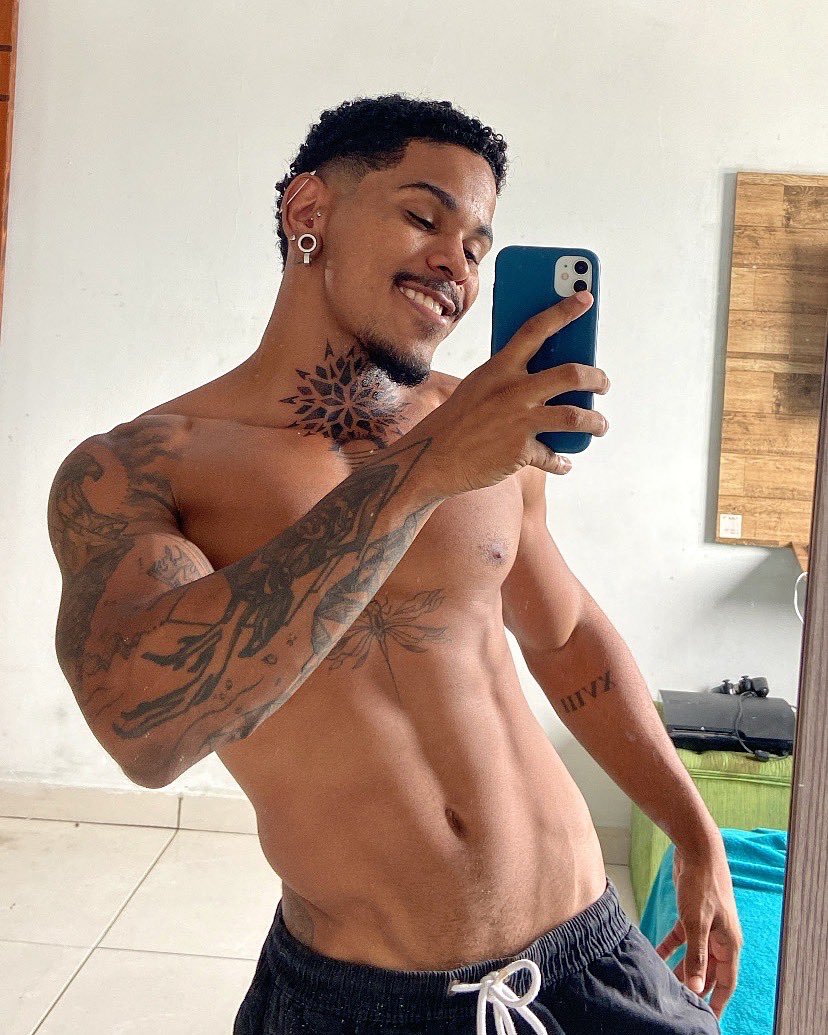 Lancei uma tatoo 😌