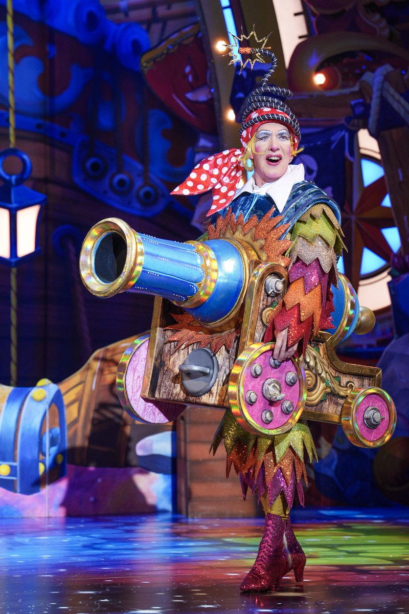 Roz Laws (@rozlaws) on Twitter photo Really enjoyed #PeterPan <a href="/brumhippodrome/">Birmingham Hippodrome</a>. Of course <a href="/TheMattSlack/">Matt Slack 💙</a> & <a href="/AlisonHammond/">Alison Hammond</a> are excellent, but special shout out to <a href="/andrewryanactor/">@AndrewRyanActor</a> for showing us more of his fab Dame & amazing costumes. And <a href="/dannymaconline/">Danny Mac</a> is a great villain. Go see until Feb 2. #brumpanto Really enjoyed #PeterPan <a href="/brumhippodrome/">Birmingham Hippodrome</a>. Of course <a href="/TheMattSlack/">Matt Slack 💙</a> & <a href="/AlisonHammond/">Alison Hammond</a> are excellent, but special shout out to <a href="/andrewryanactor/">@AndrewRyanActor</a> for showing us more of his fab Dame & amazing costumes. And <a href="/dannymaconline/">Danny Mac</a> is a great villain. Go see until Feb 2. #brumpanto