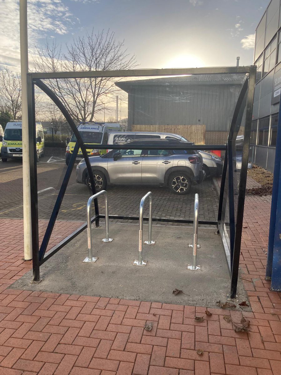 New bikerack day at <a href="/SJACymru/">St John Ambulance Cymru</a> HQ. A trip to Wrexham &amp; Deeside talking to <a href="/SJAC_BenSavage/">Benjamin Savage</a> and our #StJohnPeople about our falls, <a href="/Adferiad_/">Adferiad</a> &amp; Mental Health work then onto Deeside to drop off some uniform &amp; visit our division there. Getting out and about meeting real people.