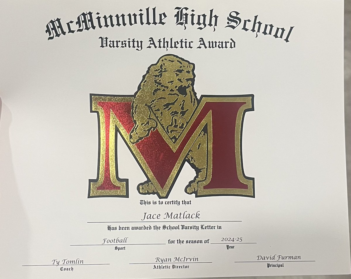 jacematlack's tweet photo. Soph season 27’
Ended off the season earning HM wr in pacific conference 
Unfortunately missing 2 games this season 
@CoachOden_ @MattOverlin 
Thank you @KaneSullivan7 for a great season https://t.co/X7qoexZ9PF