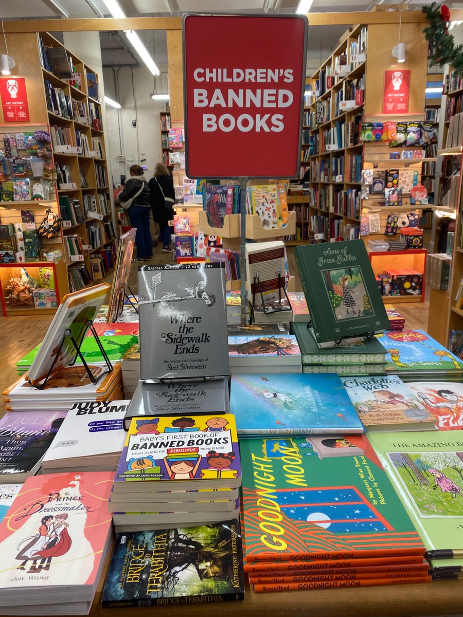 Sujata Srinivasan (@sujatasrini) on Twitter photo Seen at Strand #NYC. Among them, my favorite board book for babies Brown Bear, Brown Bear by <a href="/ericcarleartist/">Eric Carle</a>
What’s your favorite banned book for kids? Seen at Strand #NYC. Among them, my favorite board book for babies Brown Bear, Brown Bear by <a href="/ericcarleartist/">Eric Carle</a>
What’s your favorite banned book for kids?