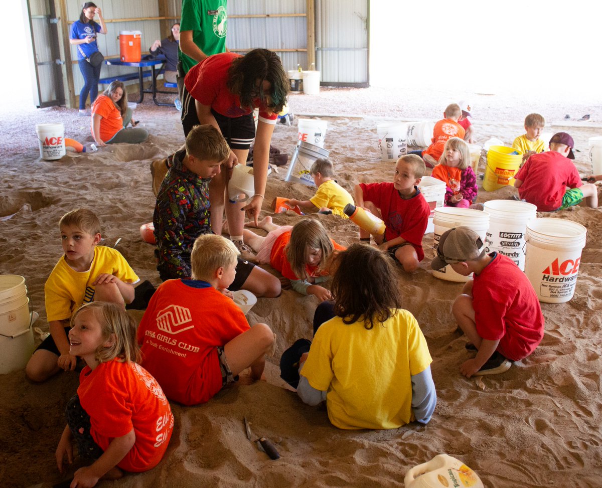 Looking for a way to continue to spread holiday cheer during the season of giving? Consider making a donation to keep our Summer Dig Camps FREE for area children! We're just over halfway to our $15,000 goal. Learn more at mammothsite.app.neoncrm.com/forms/giving-t….