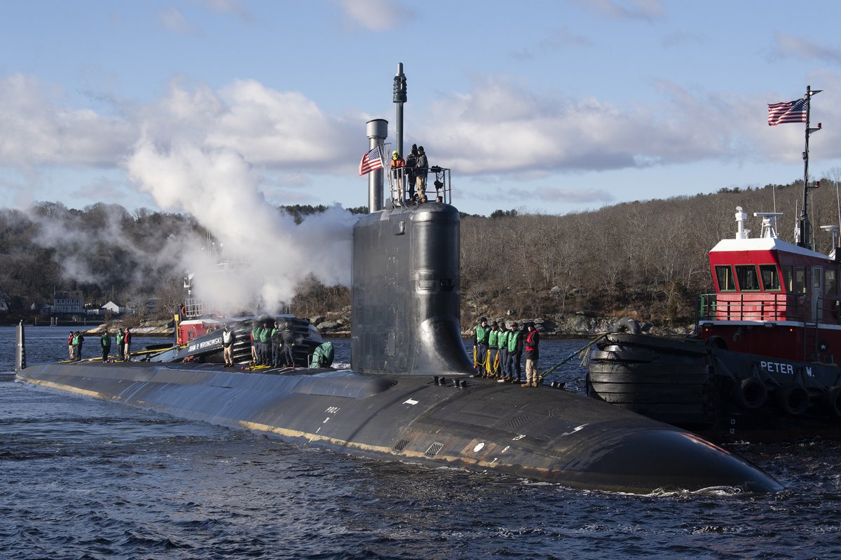 Roberto_yeager's tweet image. Va de números
El astillero General Dynamics Electric Boat (#GDEB) Groton entregó el futuro #SSN797 #USSIowa Desarrollado con HII-Newport News Shipbuilding, es el 24º Clase #Virginia (6º Block IV) y el 12º buque de combate suministrado a la #USNavy este año navy.mil/Press-Office/P…
