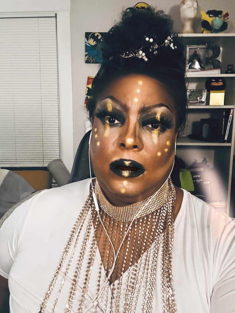 Londyn Lucshaw tweet media