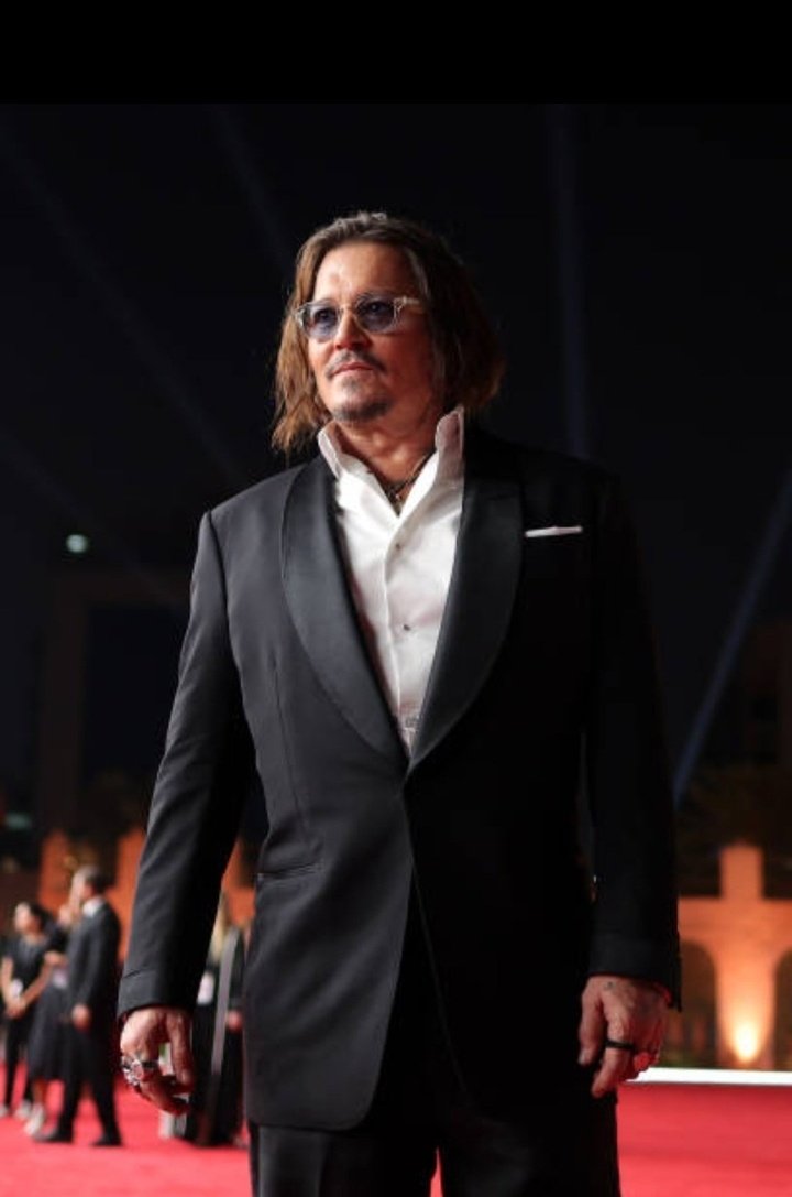 Saharakari's tweet image. #JusticeForJohnnyDepp
#IStandWithJohnnyDepp
#JohnnyDeppIsFree
#JohnnyDeppRises
#JohnnyDeppIsInnocent
#MenToo