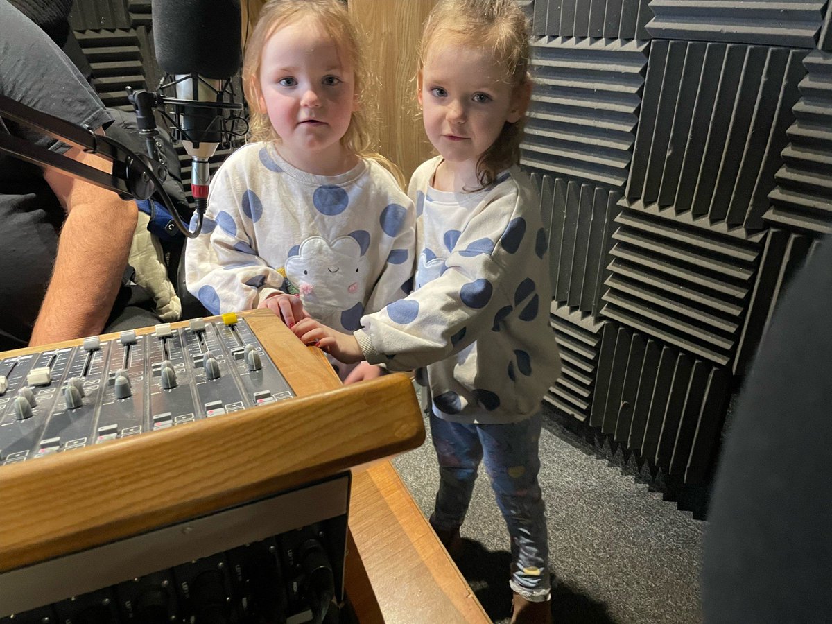 Broadway Primary tweet media