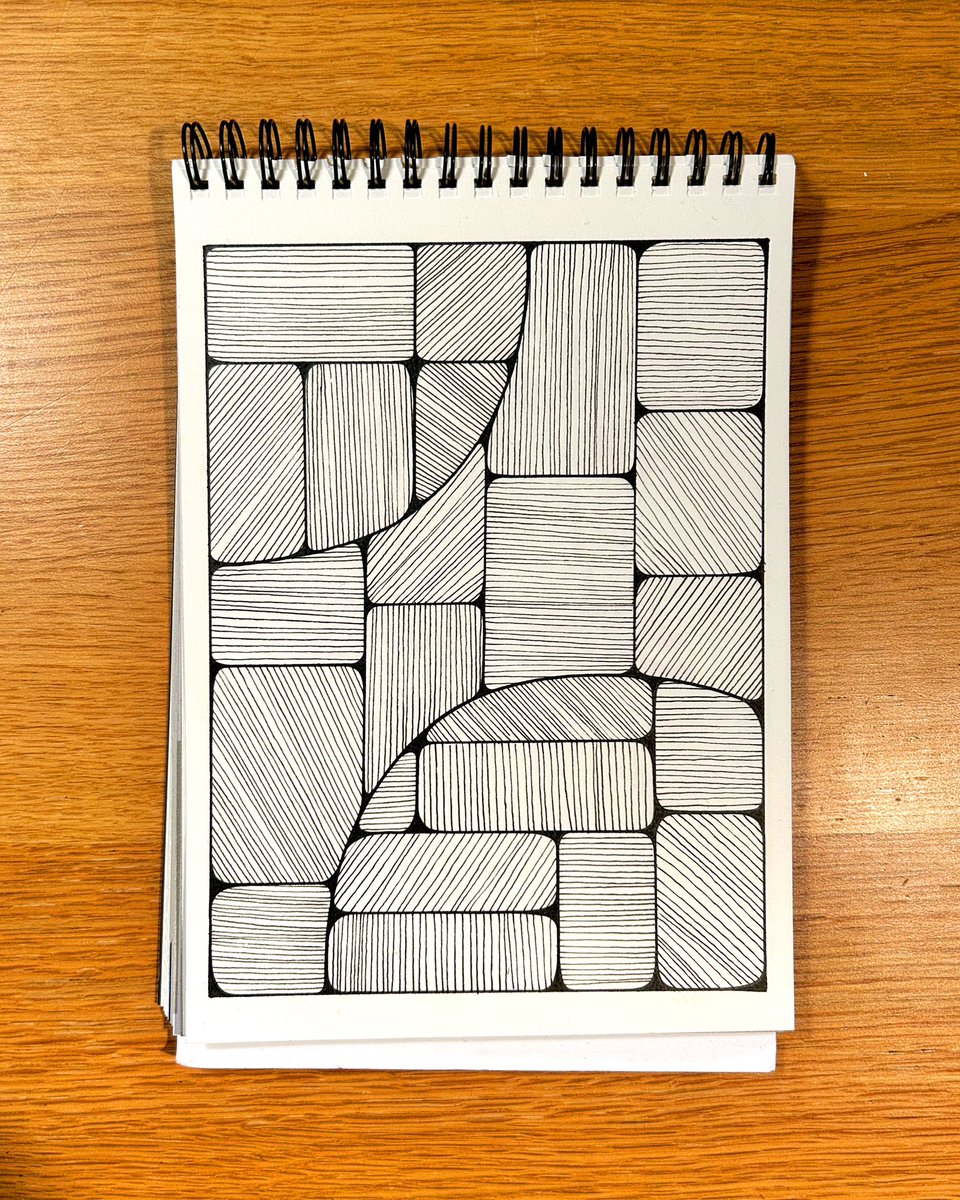 NatheArtspace's tweet image. ZenDoodle ✨ 

Art idea from “thecalmcreator” on instagram ❤️

#zendoodles #art #artist #dailyart #illustration