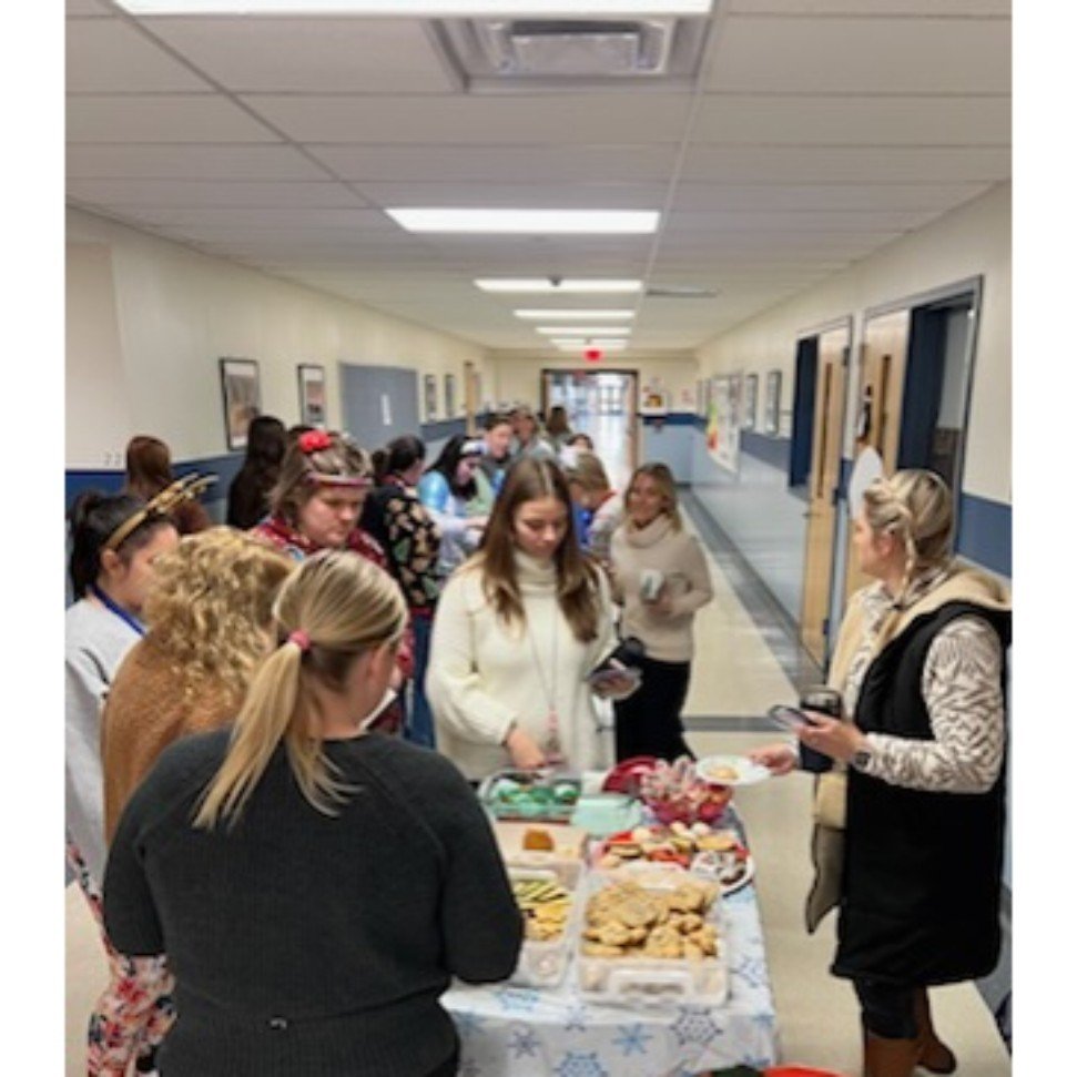 Wishing everyone a joyful and relaxing holiday break! A huge shoutout to our incredible climate team for spreading cheer by delivering hot cocoa and homemade treats to our staff today. Thank you! ❤️