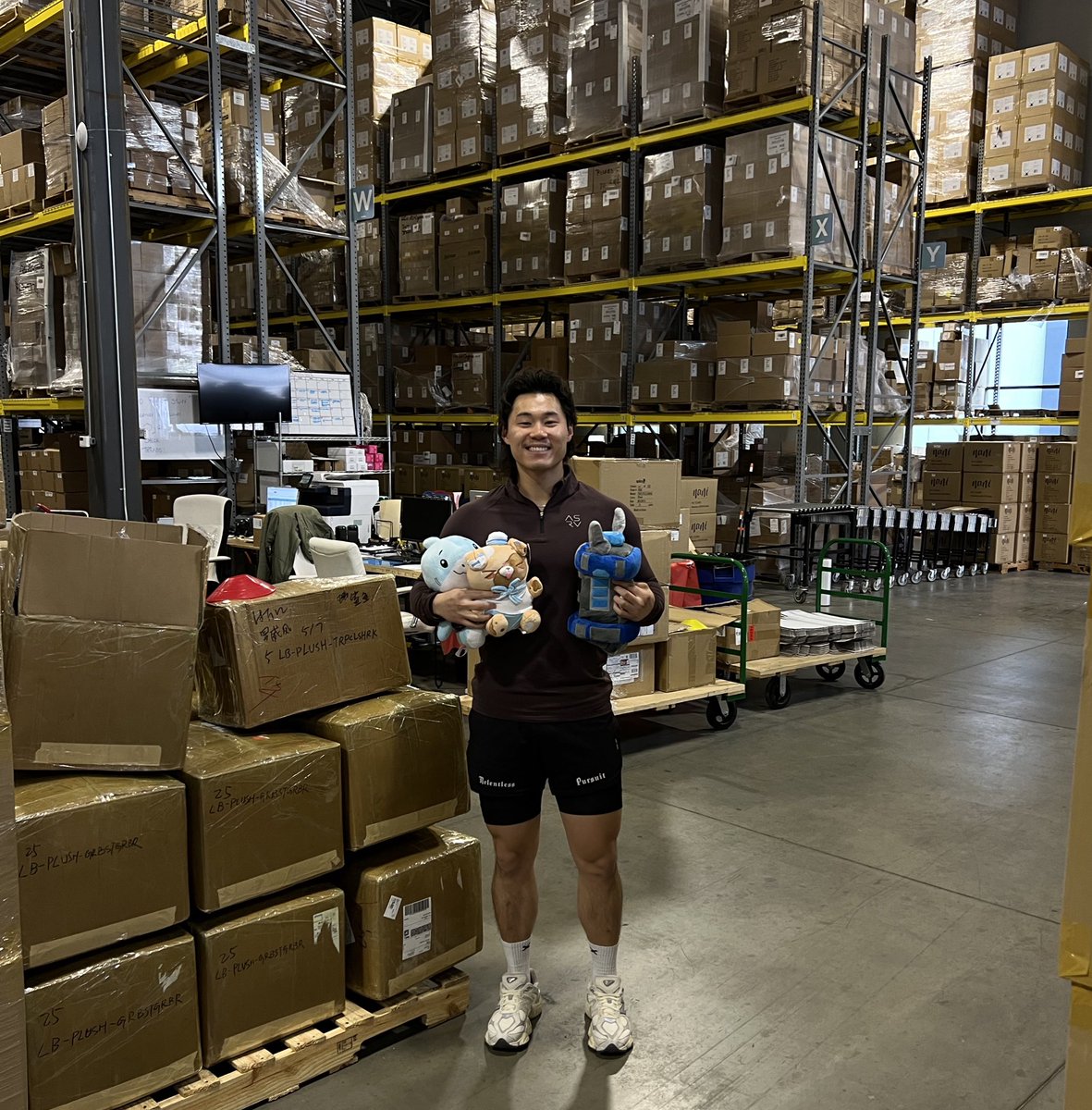 MasterXertz tweet media