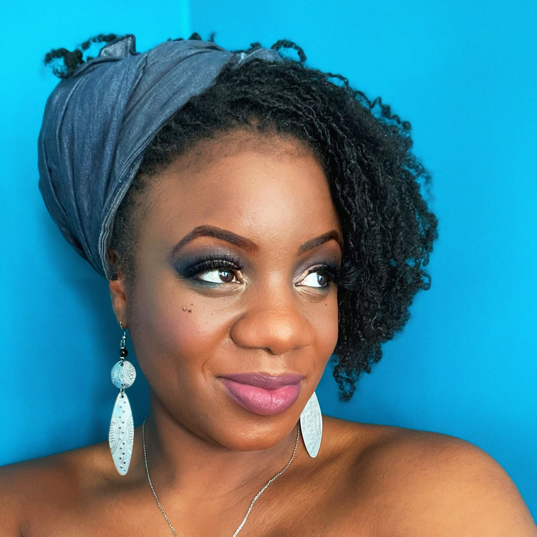 ⏳ The clock is ticking! We’re at 60% of our $5,500 year-end goal to fund the next Artist-in-Residence.
Artists like Sonia Jones, thrive thanks to your support. Her mural, "Hands in Bloom", is a testament to the power of public art to inspire.
givebutter.com/2025artistinre…