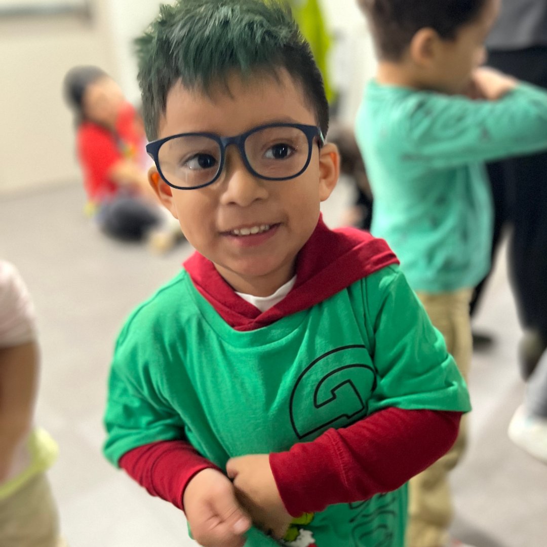 Miamilighthouse's tweet photo. From all of us at Miami Lighthouse for the Blind, we wish you a Merry Christmas! 🎄🎁

Together, we prove it's possible to see without sight! 💙✨ #MiamiLighthouse #MerryChristmas

🎶 Listen to our Music Department's holiday album here → https://t.co/6FeGmEbin8

#MiamiLighthouseAcademy #SchoolfortheBlind #MiamiLeaders #MiamiSchools