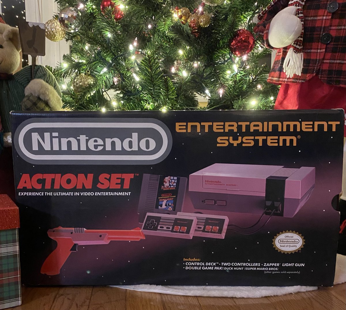 One of the greatest Christmas presents of all time! 🎁#Nintendo