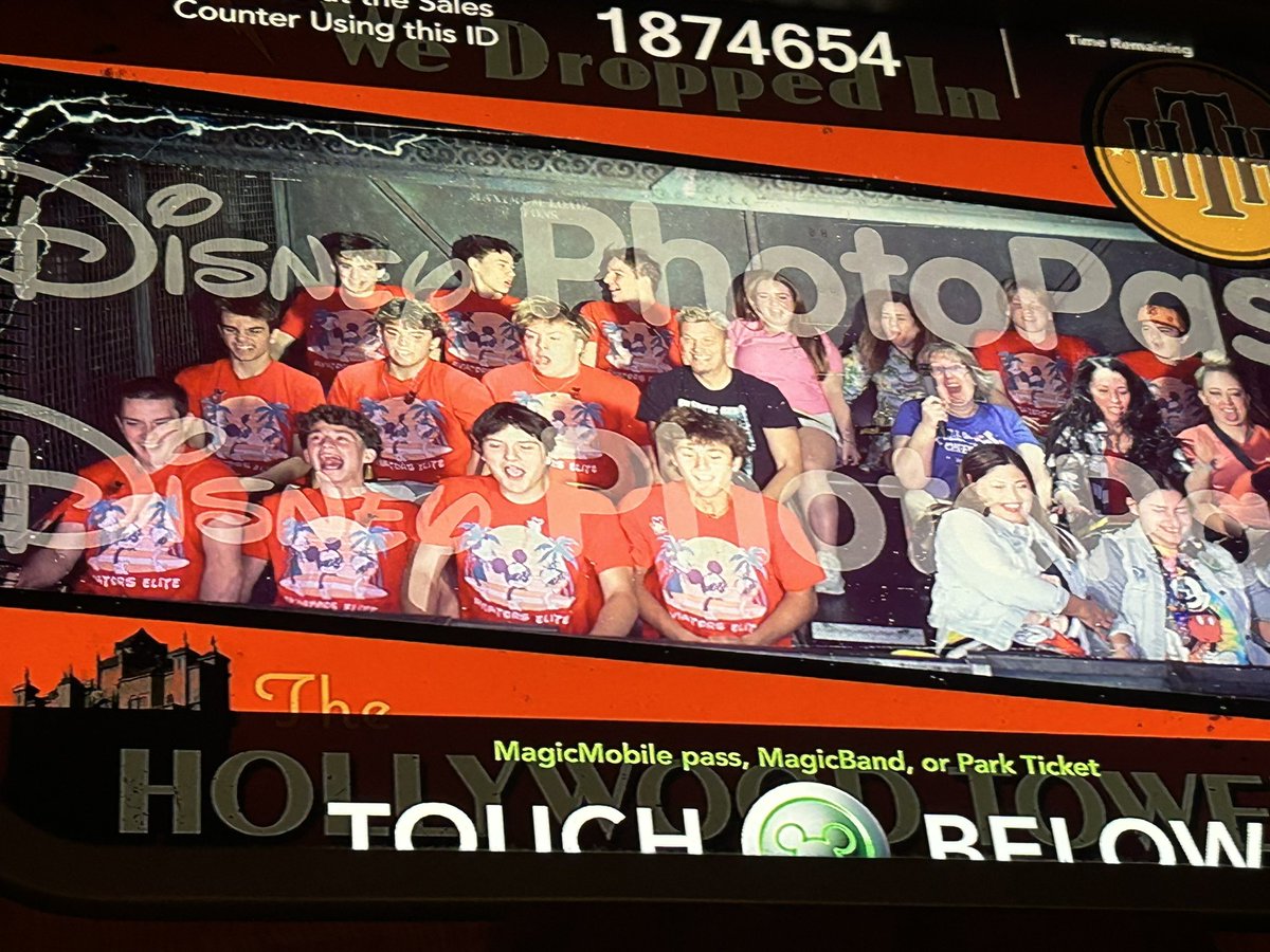 After a great field season, including trips to Rhode Island and Orlando, it is now time for box/indoor lacrosse with the Aviators! I am so grateful for the opportunity to play with such a great organization!❤️✈️🥍

#Uncommitted