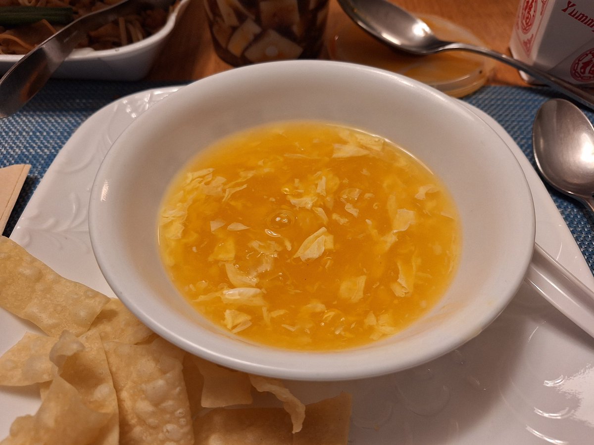 beefchunkz's tweet photo. also had egg drop corn soup on the 7th https://t.co/mYzIayRNAT