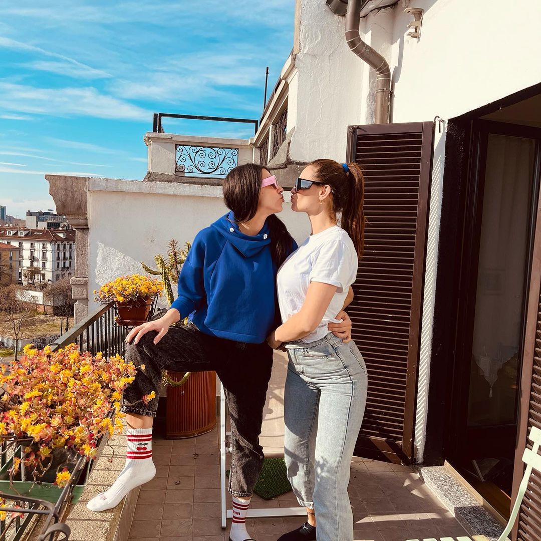 maricar39629358's tweet photo. Y cuando vuelven ellas?
#Daylia del mio cuore 😭 https://t.co/9yB3z10av0