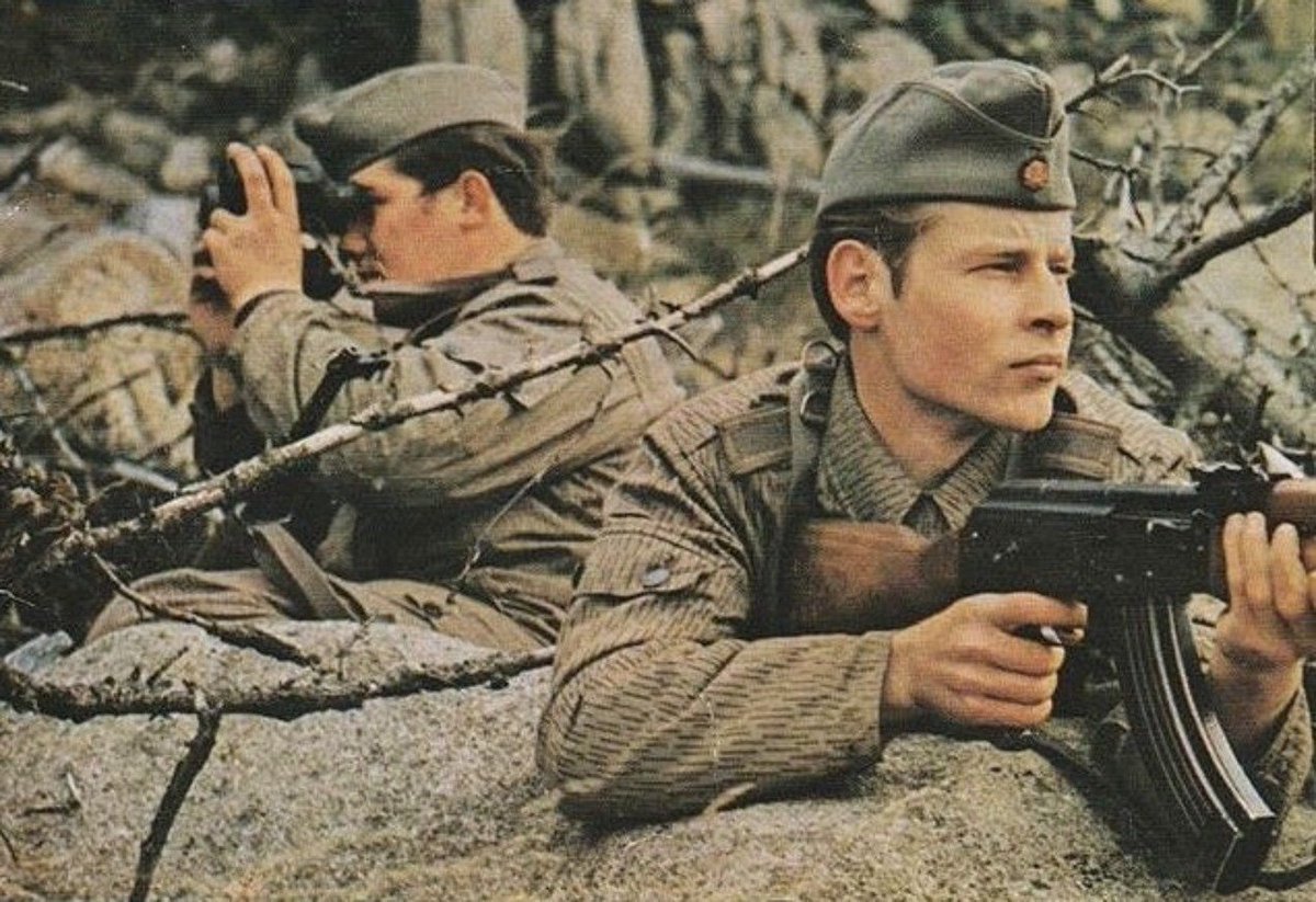 EternallyFunky's tweet image. 